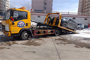 襄樊救援拖车费用怎么算