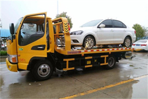 襄樊附近拖车救援24小时服务热线